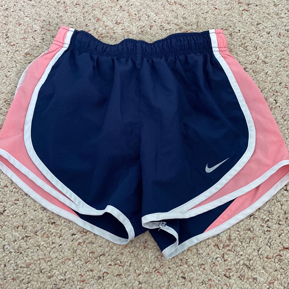 Nike shorts!!